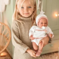 Плачеща кукла-бебе Лусия в розов кош и биберон - 40 см - Image 10