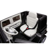 Акумулаторна кола Licensed Mercedes Benz EQG Black + батерия 12V/9AH - Image 3