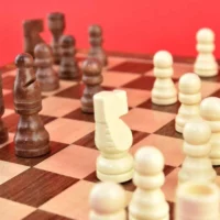 Класически дървен шах с фигури, за деца, 29 см - Image 3